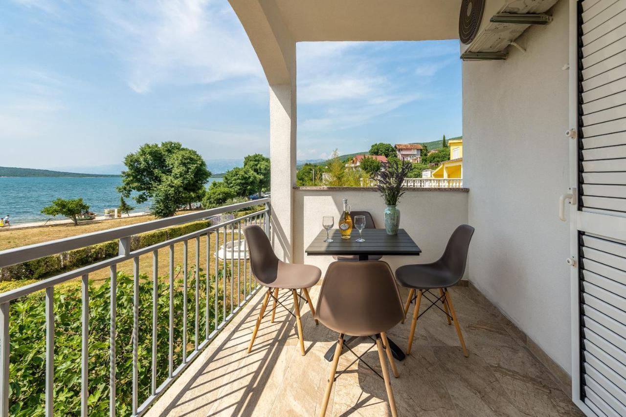Apartmani Dupor Gornji Karin Extérieur photo