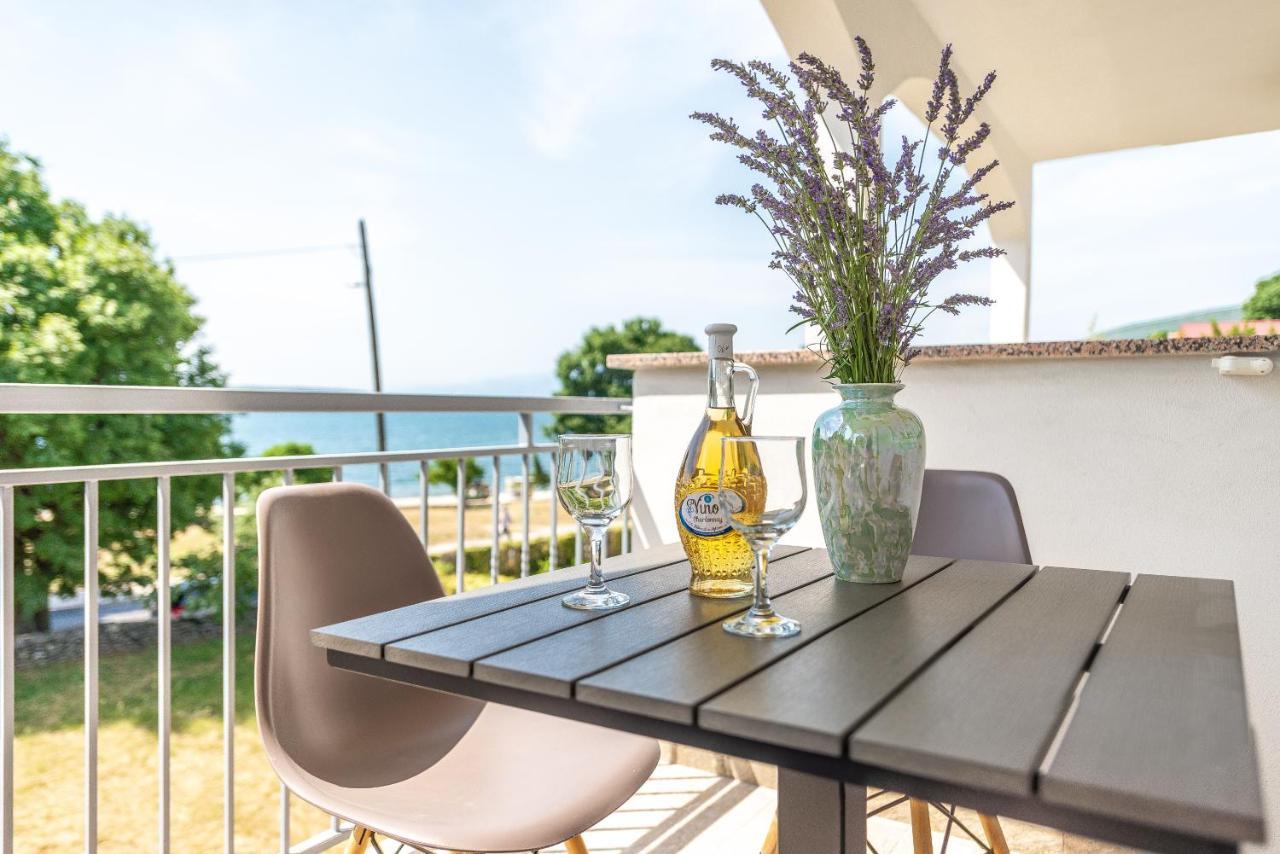 Apartmani Dupor Gornji Karin Extérieur photo
