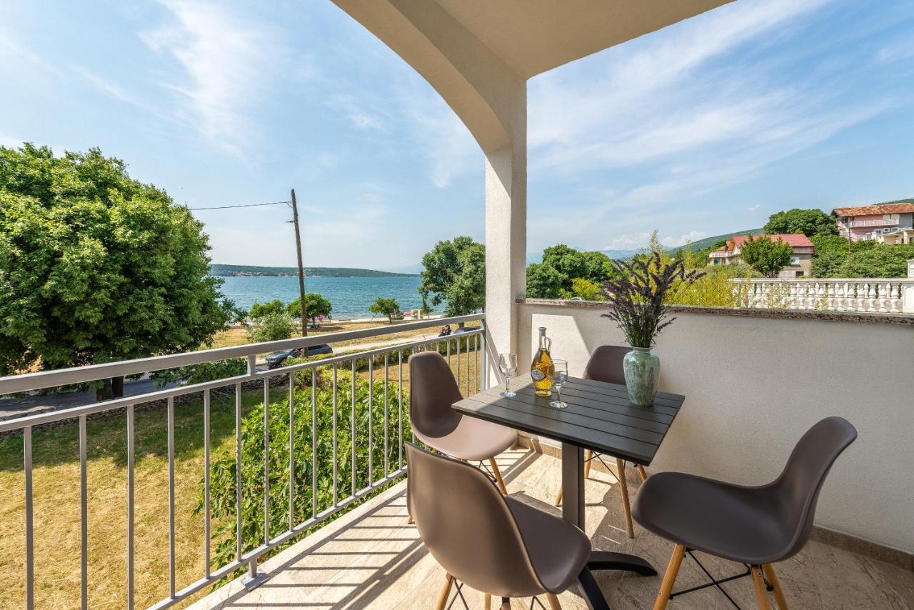 Apartmani Dupor Gornji Karin Extérieur photo