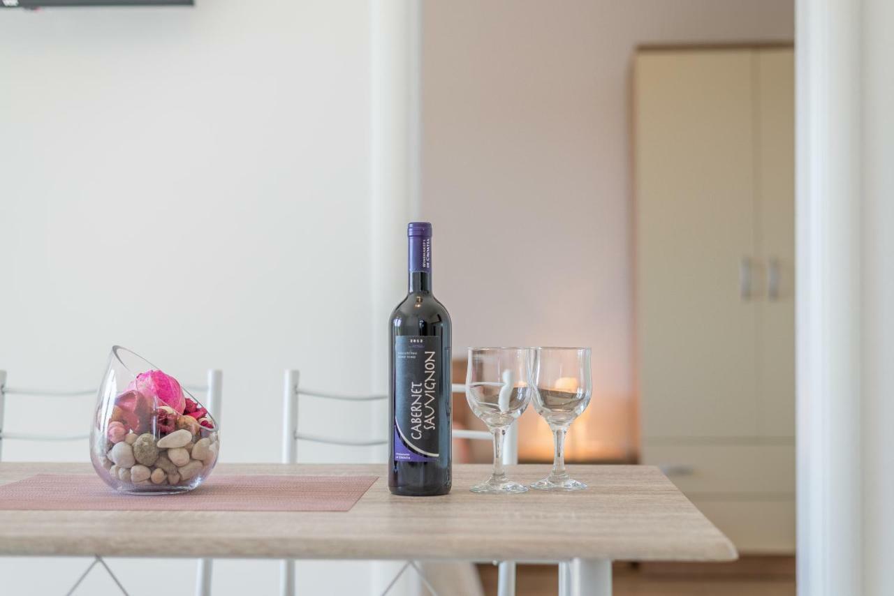 Apartmani Dupor Gornji Karin Extérieur photo