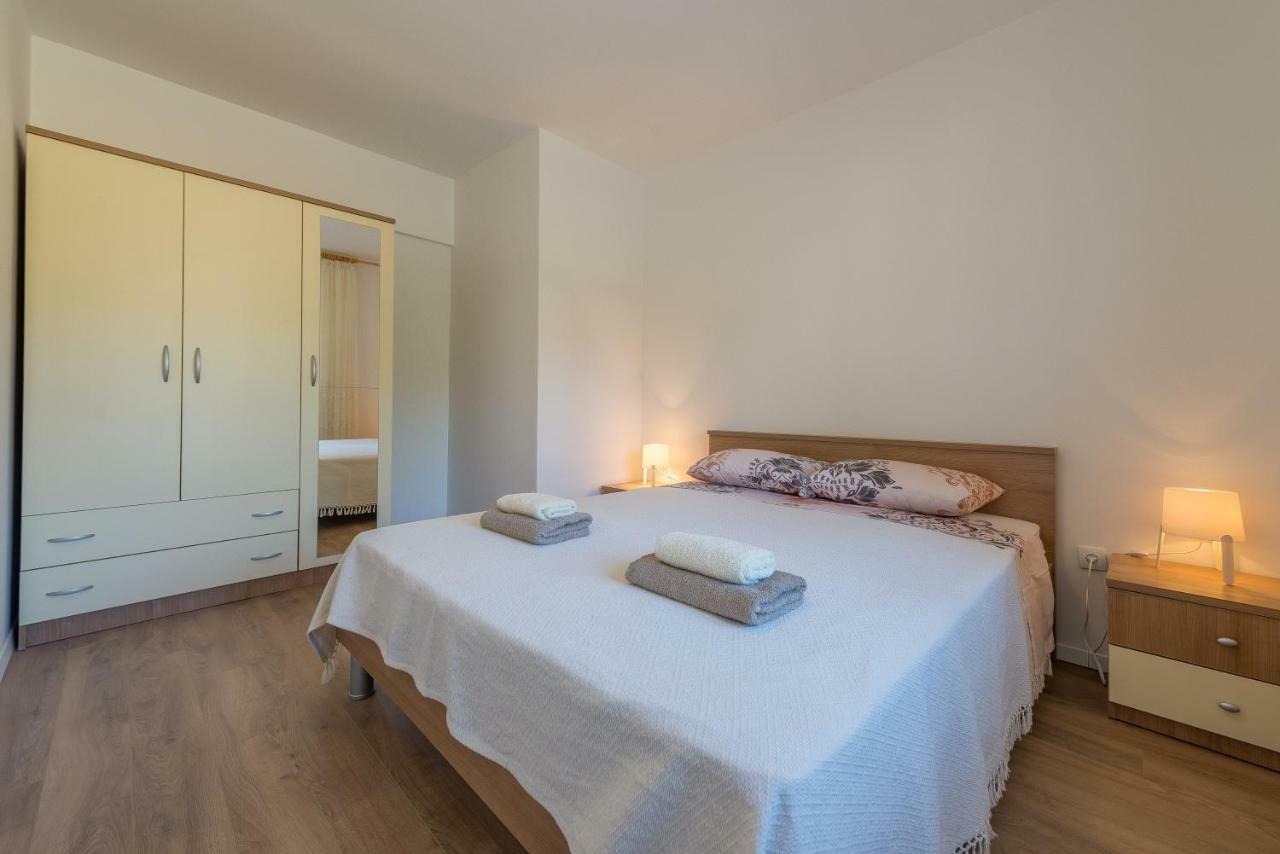 Apartmani Dupor Gornji Karin Extérieur photo