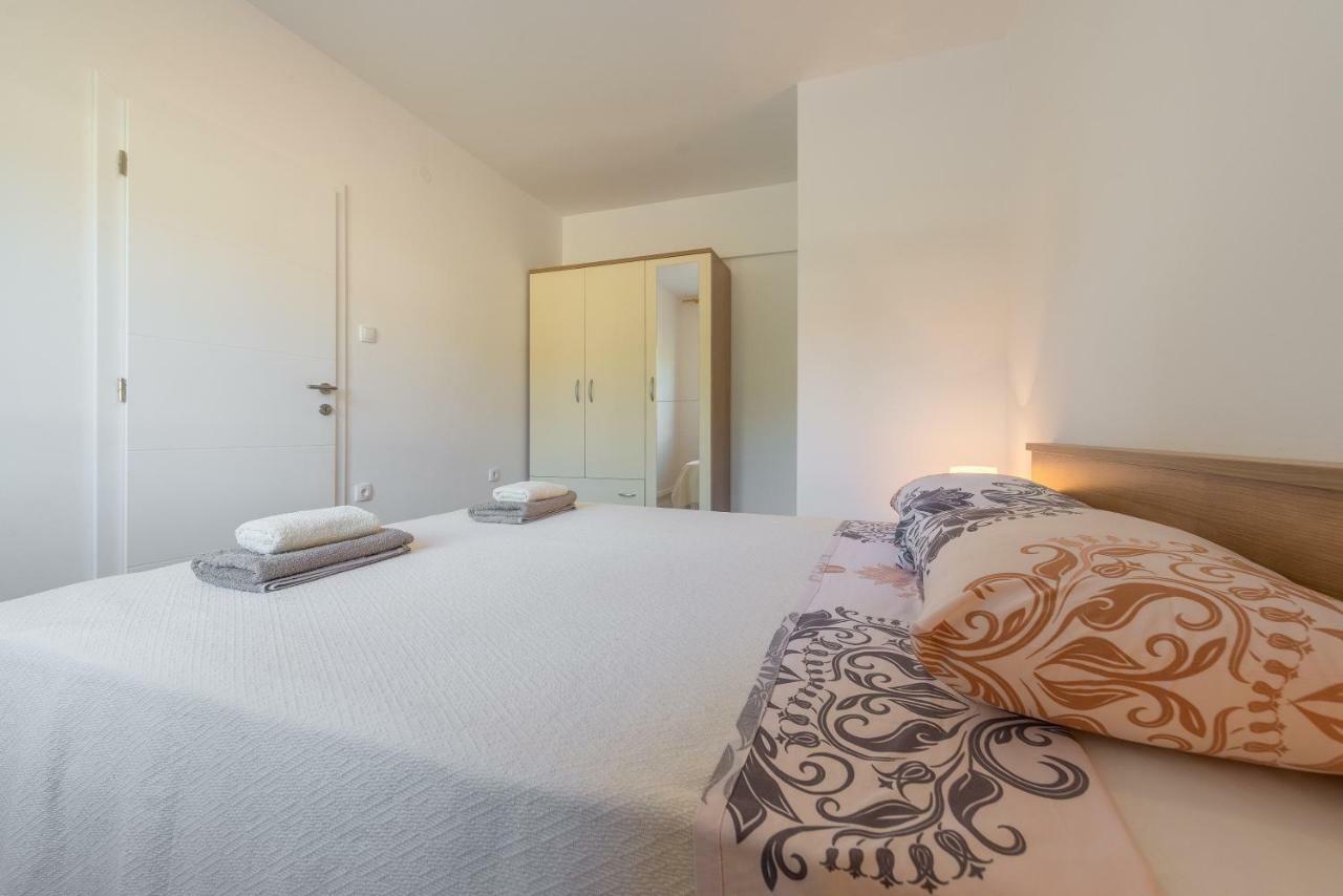 Apartmani Dupor Gornji Karin Extérieur photo